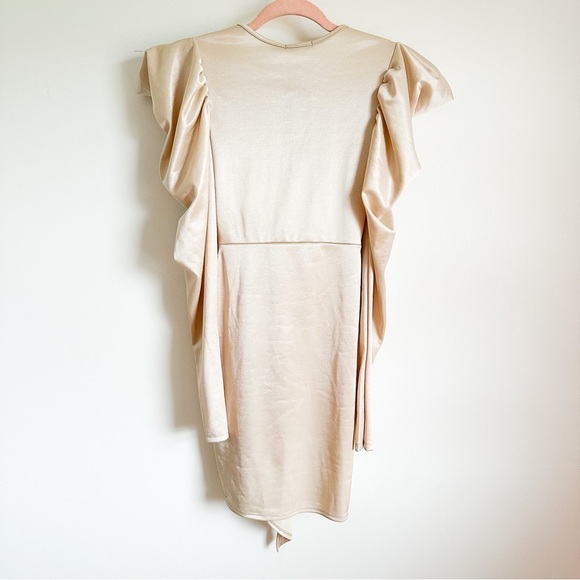 NWT Nasty Gal Champagne Scuba Satin Power Shoulder Draped Dress sz 0 - Picture 9 of 12